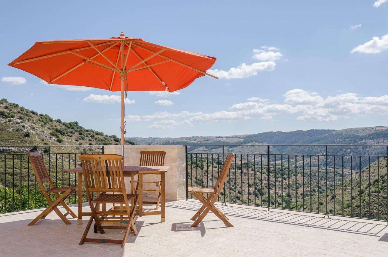 Vivere Gli Iblei - Maison En Plain Air Ragusa Exterior foto